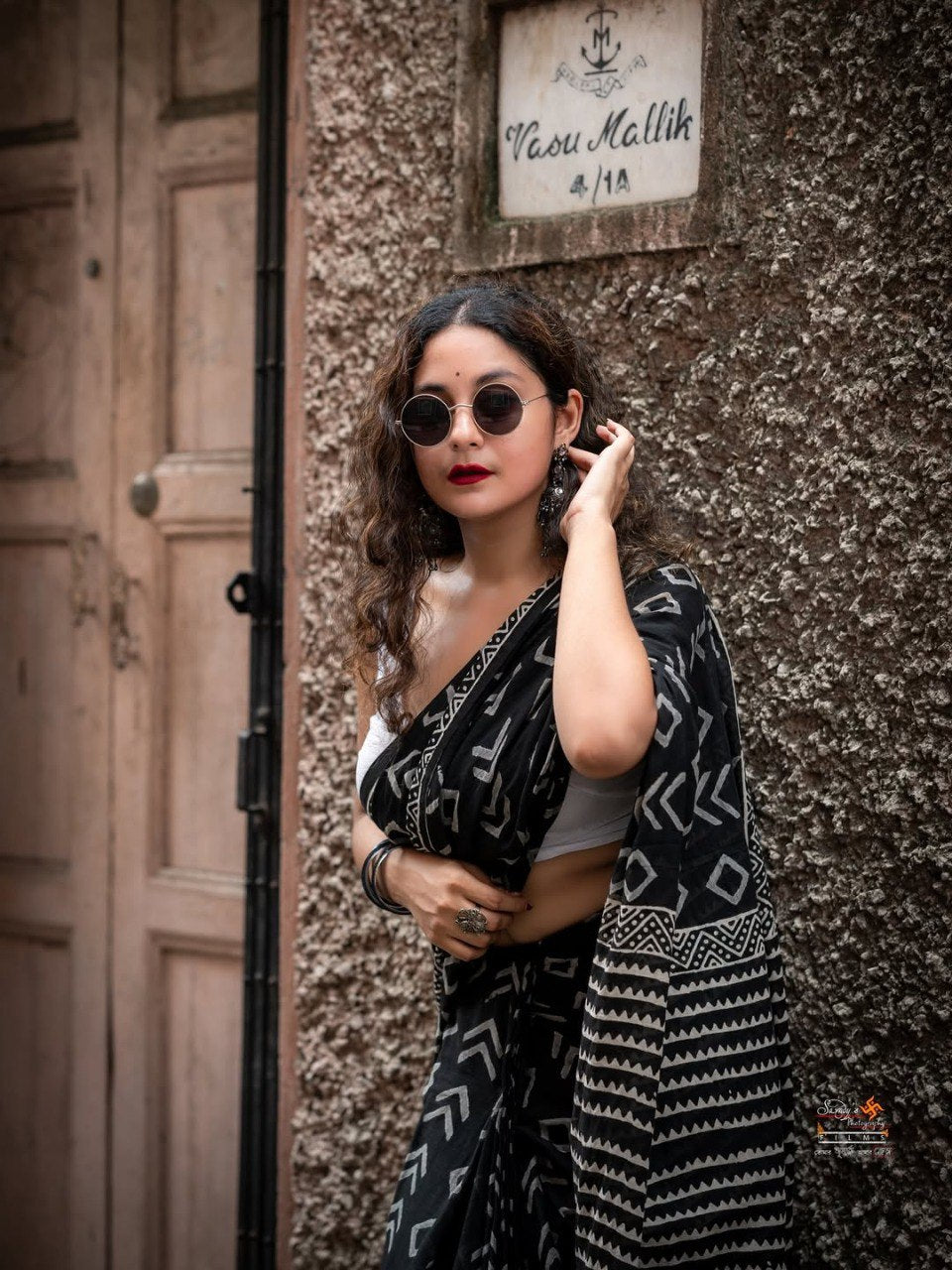 Black Mul Cotton Ready-to-Wear Saree
