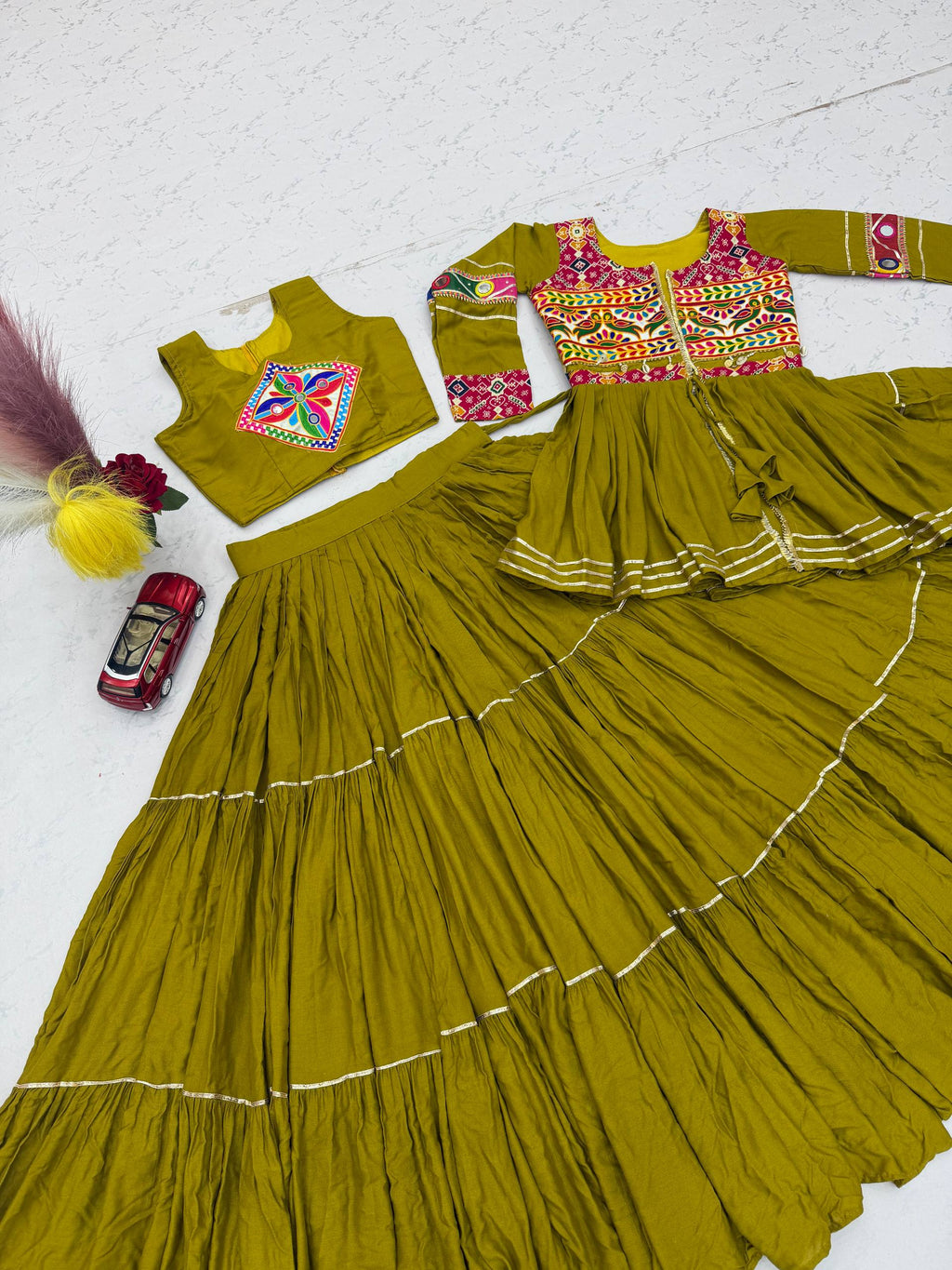 Navratri Special Gamathi Work Lehenga Choli