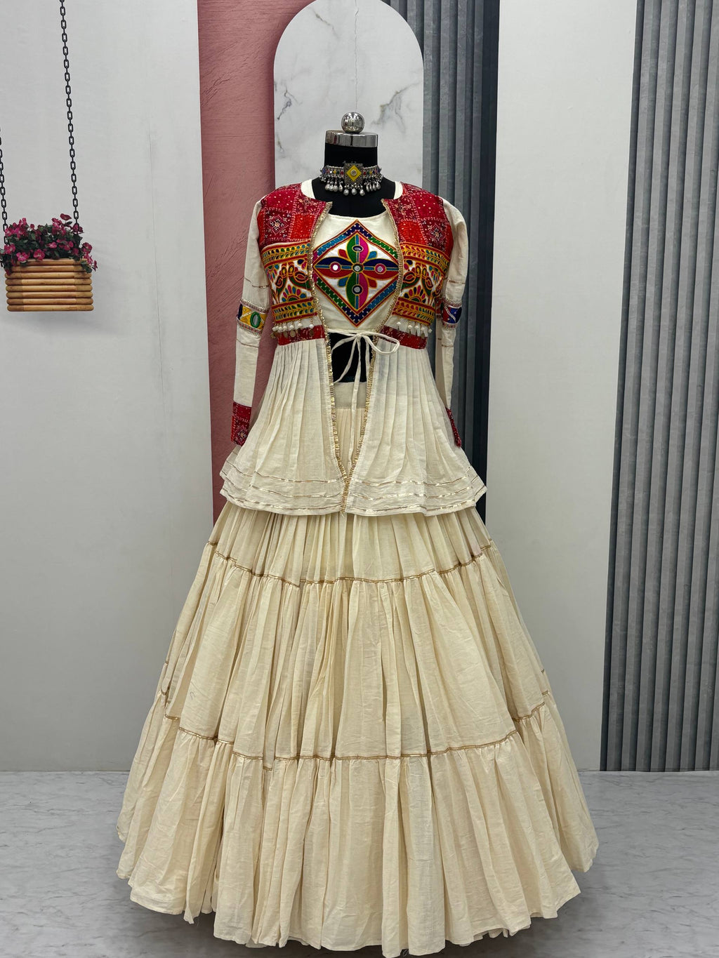 Navratri Special Gamathi Work Lehenga Choli