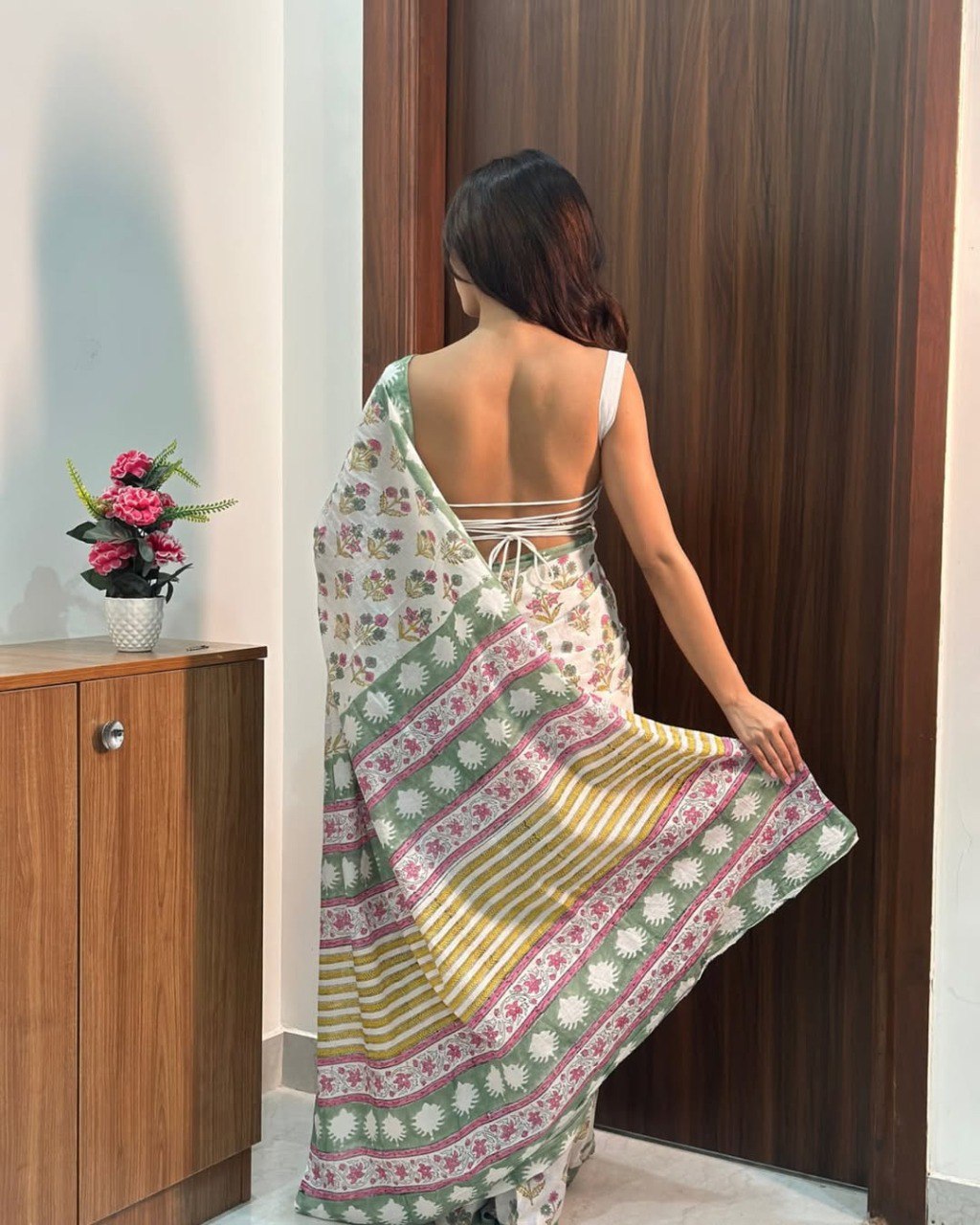 Sage Bloom Mul Cotton Ready To Wear Saree with Pocket | Daily Luxe