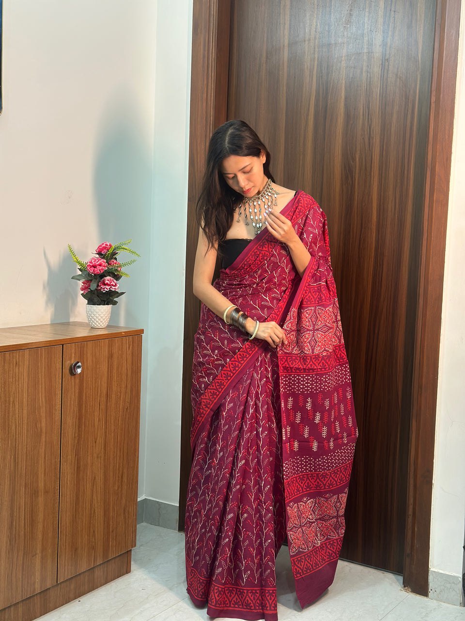 Mul Cotton Printed Saree with Pocket & Pre-Draped Silk Blouse Set | Wine Bloom